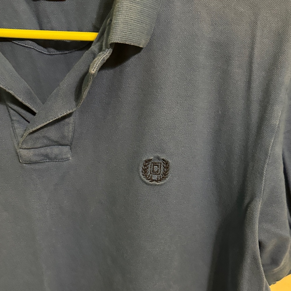 Chaps Men's Vibrant Blue‎ Polo Shirt - Picture 2 of 4